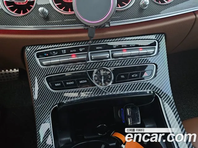 Mercedes-Benz E-Class 2018 — фото 11
