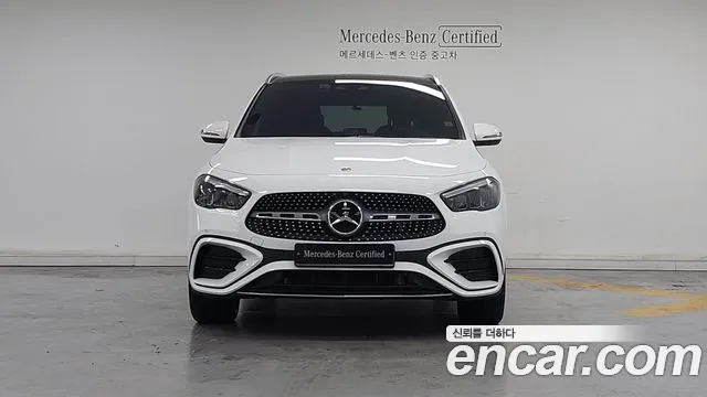 Mercedes-Benz GLA-Class 2024 — фото 3