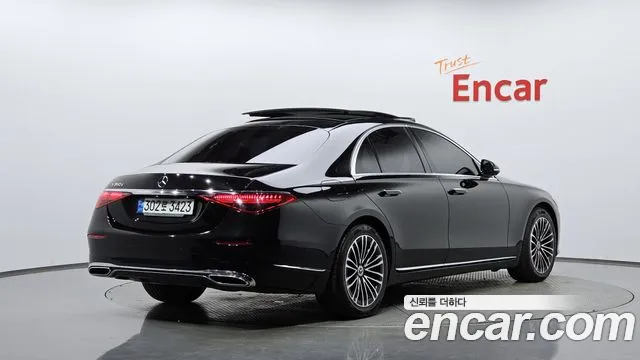 Mercedes-Benz S-Class 2022 — фото 1