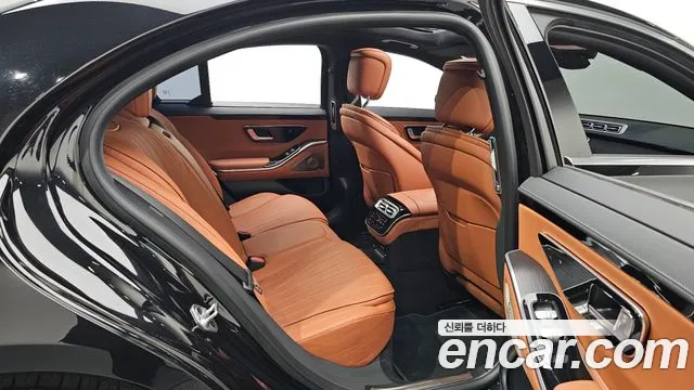 Mercedes-Benz S-Class 2022 — фото 17