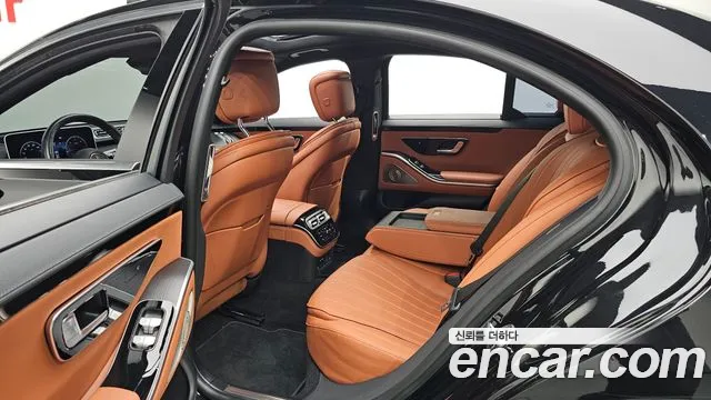 Mercedes-Benz S-Class 2022 — фото 15