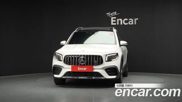 Mercedes-Benz GLB-Class 2023 — фото 3