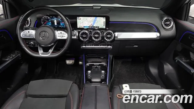 Mercedes-Benz GLB-Class 2023 — фото 10