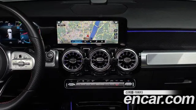 Mercedes-Benz GLB-Class 2023 — фото 20