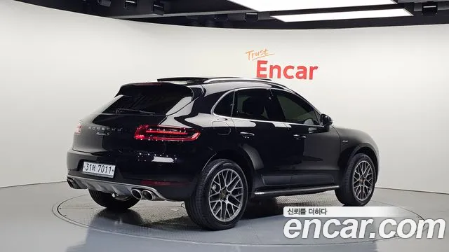 Porsche Macan 2015 — фото 2