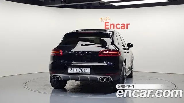 Porsche Macan 2015 — фото 4