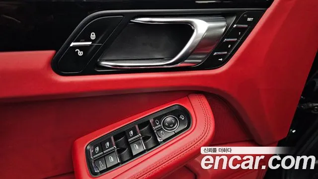 Porsche Macan 2015 — фото 13