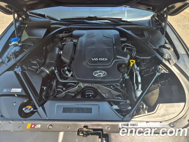 Hyundai Genesis 2016 — фото 10