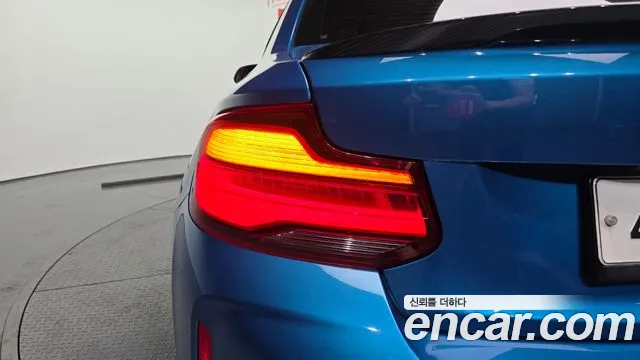 BMW M2 2018 — фото 9
