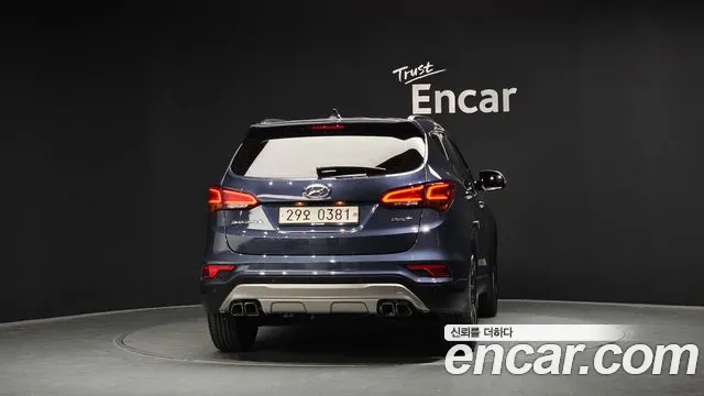 Hyundai Santafe 2017 — фото 4