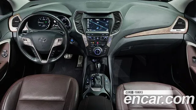 Hyundai Santafe 2017 — фото 10