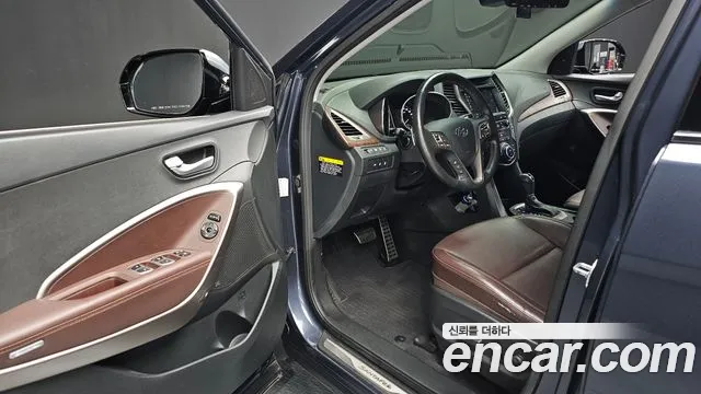 Hyundai Santafe 2017 — фото 17