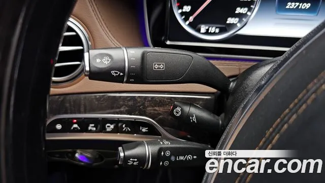 Mercedes-Benz S-Class 2017 — фото 18