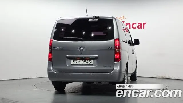 Hyundai Starex 2019 — фото 3