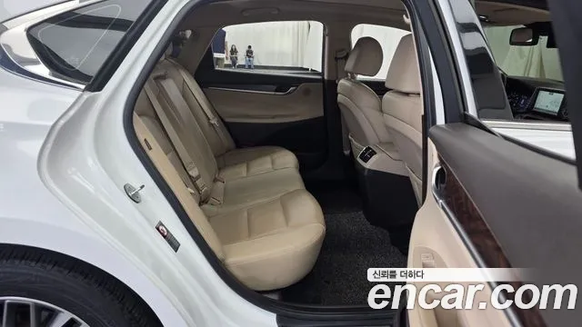 Hyundai Grandeur 2018 — фото 12