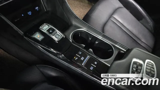 Hyundai Sonata 2022 — фото 11