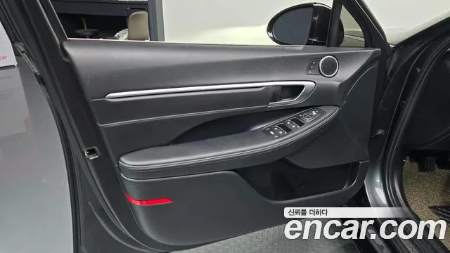 Hyundai Sonata 2022 — фото 13