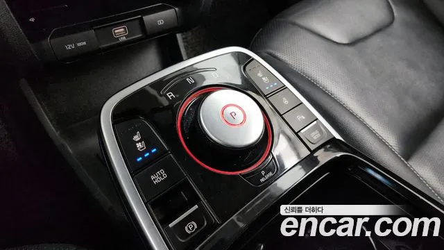 Kia Niro 2019 — фото 9
