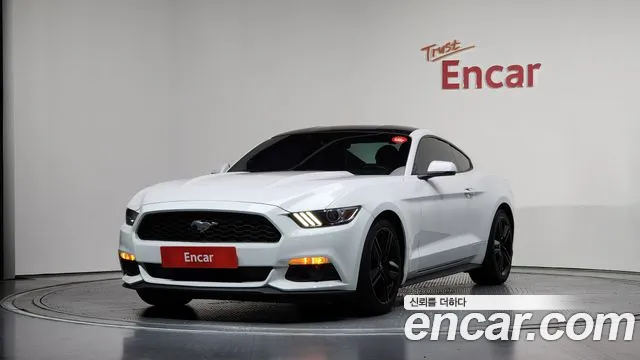 Ford Mustang 2017 — фото 1