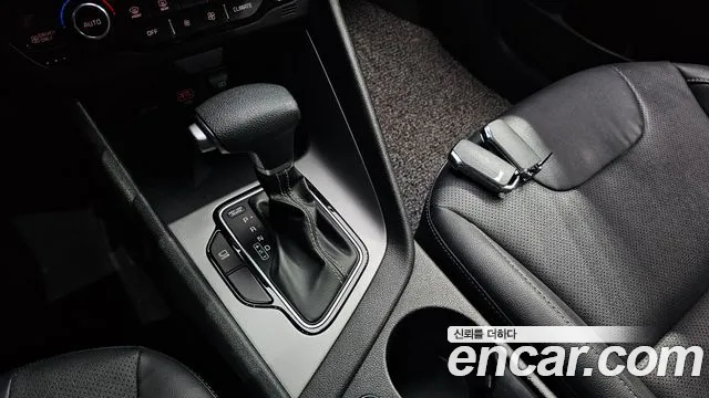 Kia Niro 2020 — фото 12