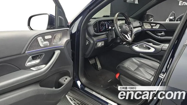 Mercedes-Benz GLS-Class 2021 — фото 17