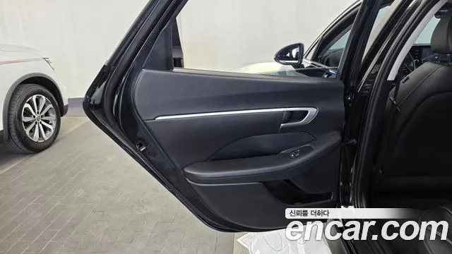 Hyundai Sonata 2023 — фото 15