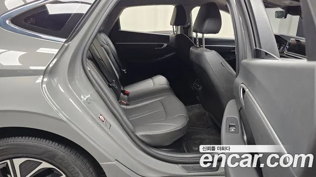 Hyundai Sonata 2022 — фото 12
