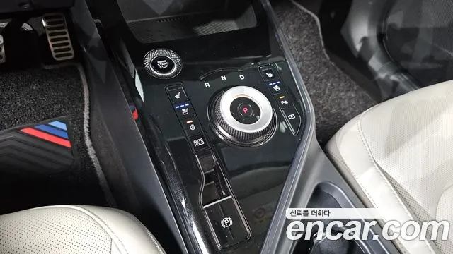 Kia Niro 2022 — фото 12