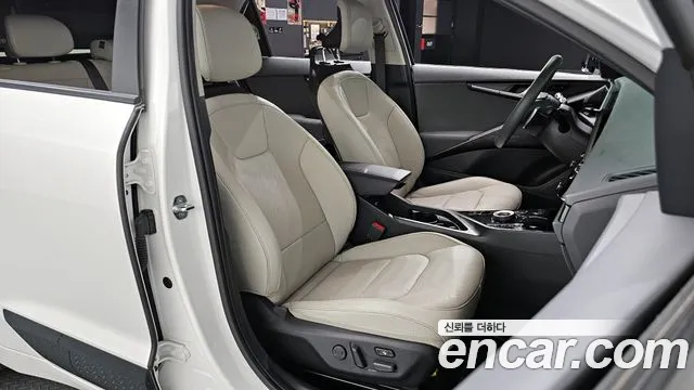 Kia Niro 2022 — фото 17