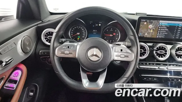 Mercedes-Benz C-Class 2019 — фото 17