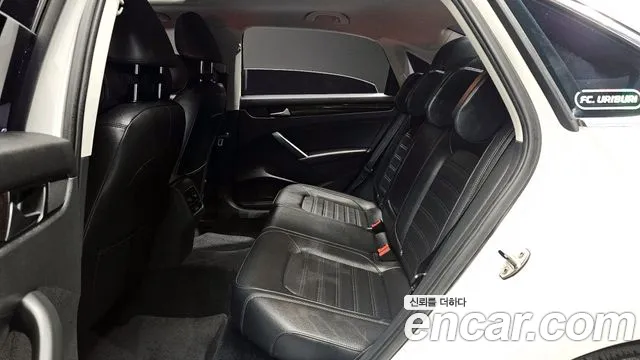 Volkswagen Passat 2015 — фото 12