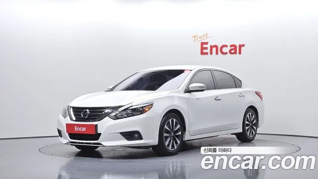 Nissan Altima 2017 — фото 1