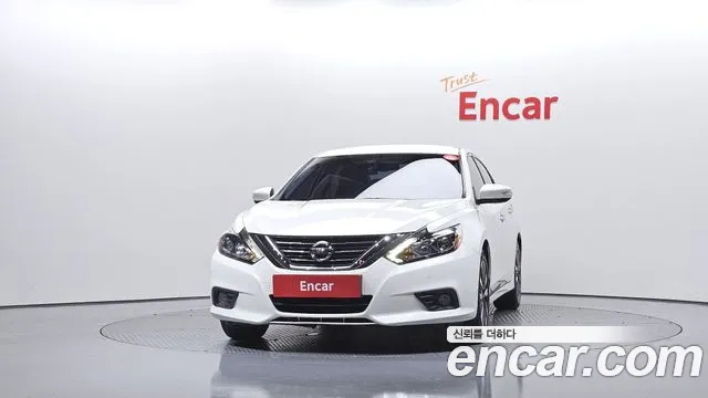 Nissan Altima 2017 — фото 3