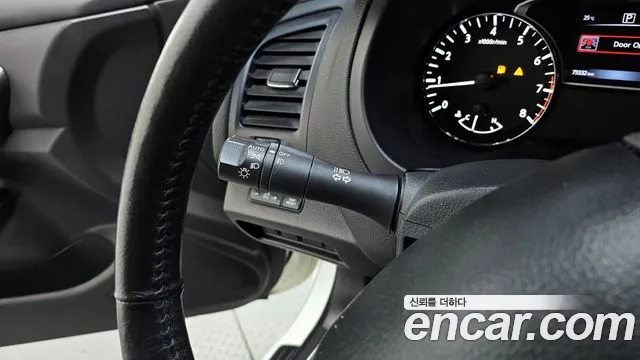 Nissan Altima 2017 — фото 16