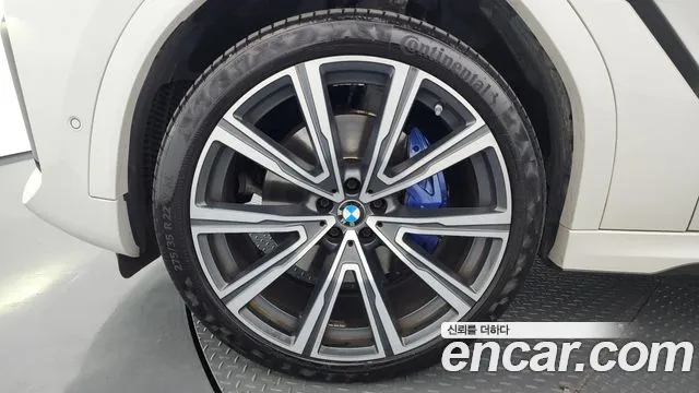 BMW X6 2021 — фото 5