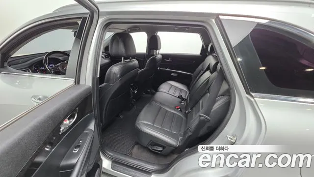 Kia Sorento 2016 — фото 16
