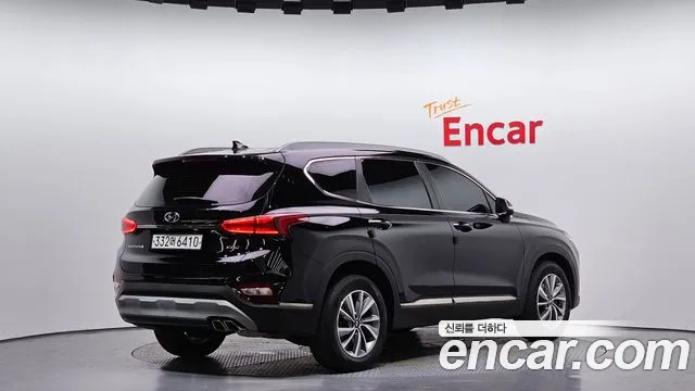 Hyundai Santafe 2020 — фото 2