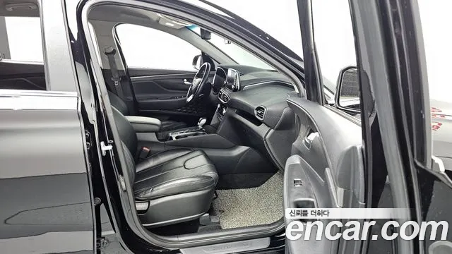 Hyundai Santafe 2020 — фото 11