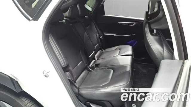 Kia EV6 2025 — фото 18