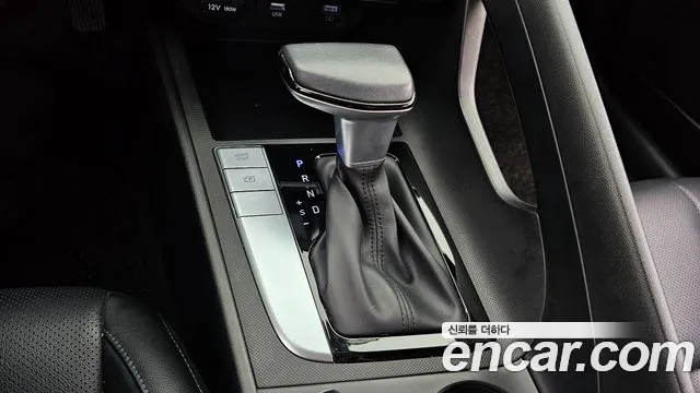 Hyundai AVANTE 2021 — фото 9