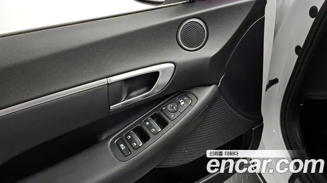 Hyundai Sonata 2020 — фото 20