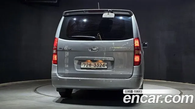 Hyundai Starex 2018 — фото 4