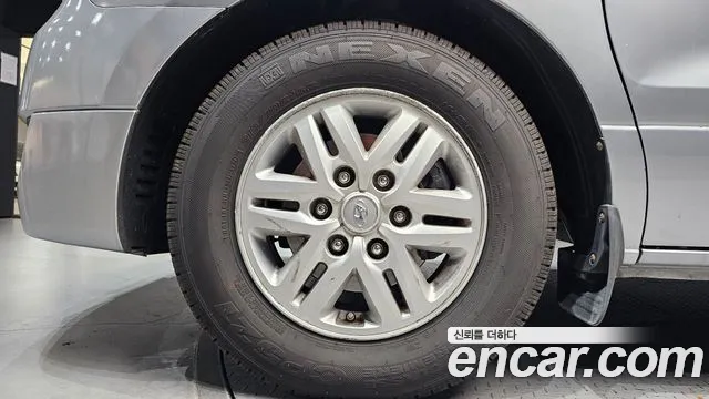 Hyundai Starex 2018 — фото 5