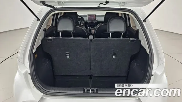 Hyundai Casper 2023 — фото 20
