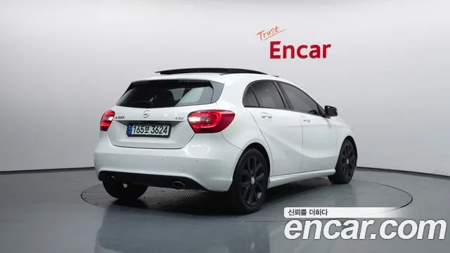 Mercedes-Benz A-Class 2014 — фото 2