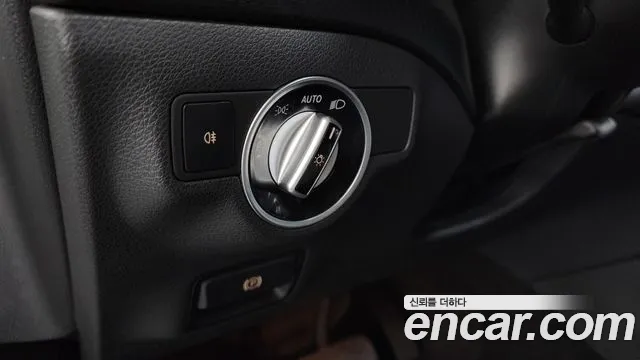Mercedes-Benz A-Class 2014 — фото 20