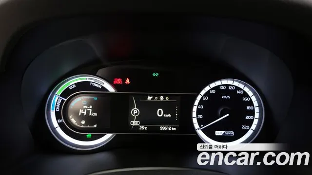 Kia Niro 2017 — фото 11