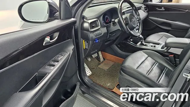 Kia Sorento 2015 — фото 10