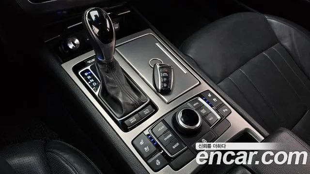 Hyundai Genesis 2015 — фото 9