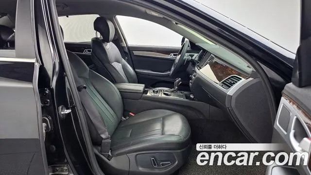 Hyundai Genesis 2015 — фото 11